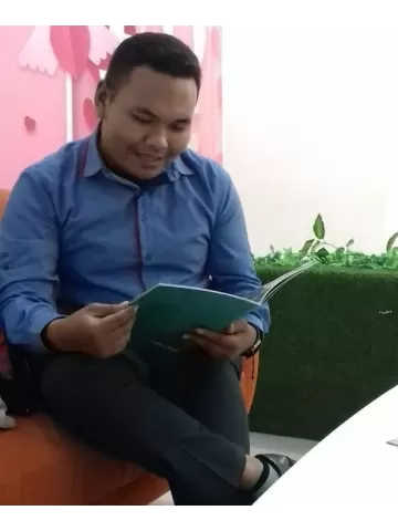 Ahmad Saini, S.Pd., Gr